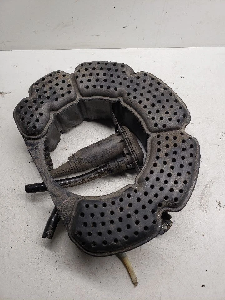 Bote de vapor de combustible Jetta 2006 1409289 Foto 2 de 4