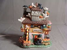 PUMPKIN FACTORY Halloween Lighted Porcelain Building