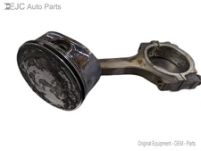 Piston and Connecting Rod Standard From 2006 Hummer H3  3.5