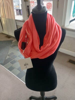 NWT GANZ Delicate Silver Shimmer Long Fringed Trimmed Scarf Shawl Wrap 