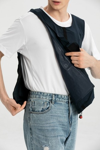 Ice Water Circulating Cooling Vest with 3 Litre Ice Bladder Built-in(USB Battery Not Included)