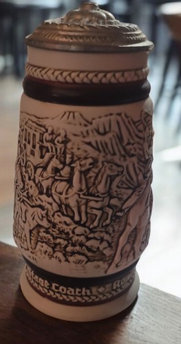 Taza Avon Stein 1980. Cattle Drive, Stage Coach, Roping, Chuck Wagon 475040 - Imagen 3 de 4