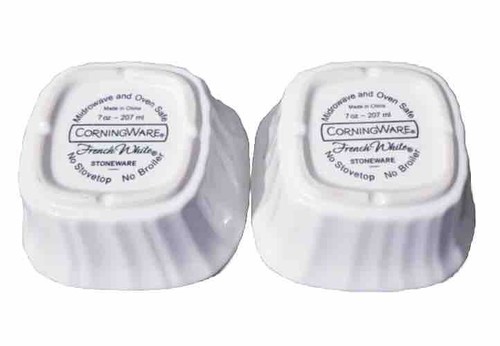 Corning Ware Francese Bianco Unico Cerchio Svasato Scanalato 4” x 4” x 2” Quadrato Ramekins - Foto 3 di 3