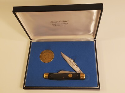Vtg Schrade Walden Knife & Coin Set W/Original Buffalo Bill Commemorative. MINT