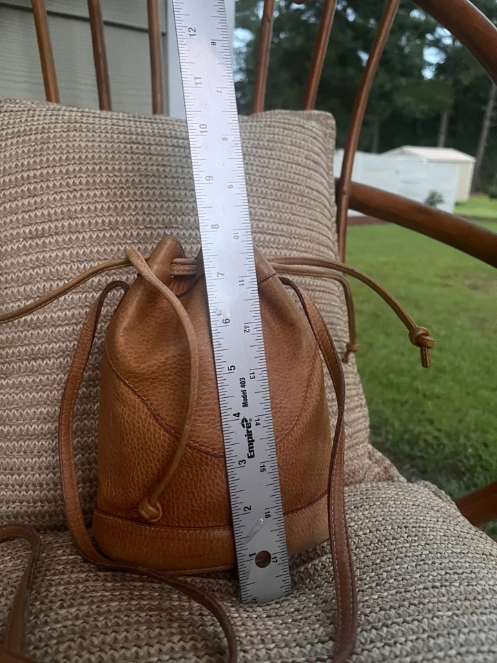 Mochila Bolso de Hombro Unisa Hecho en Uruguay Vintage Cordón Cuero Marrón Foto 2 de 4