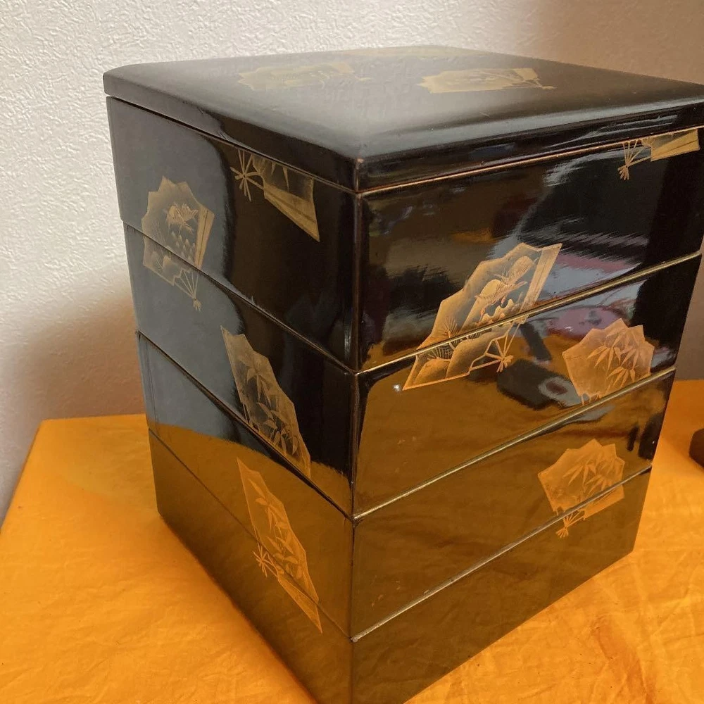 Jubako Bento Box Japanese Gold makie Meiji Taisho antique art