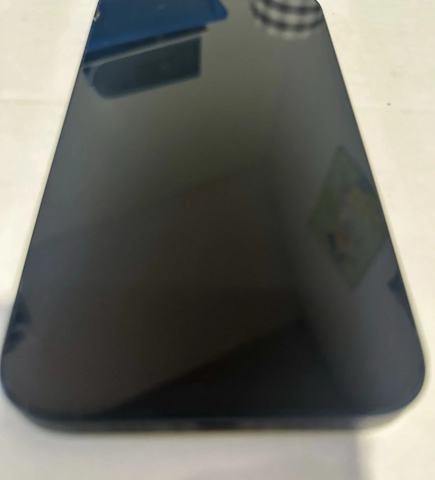 Apple iPhone 12 (Great Condition) - (Unlocked, AT&T, T-Mobile, Verizon) - Image 4 of 4