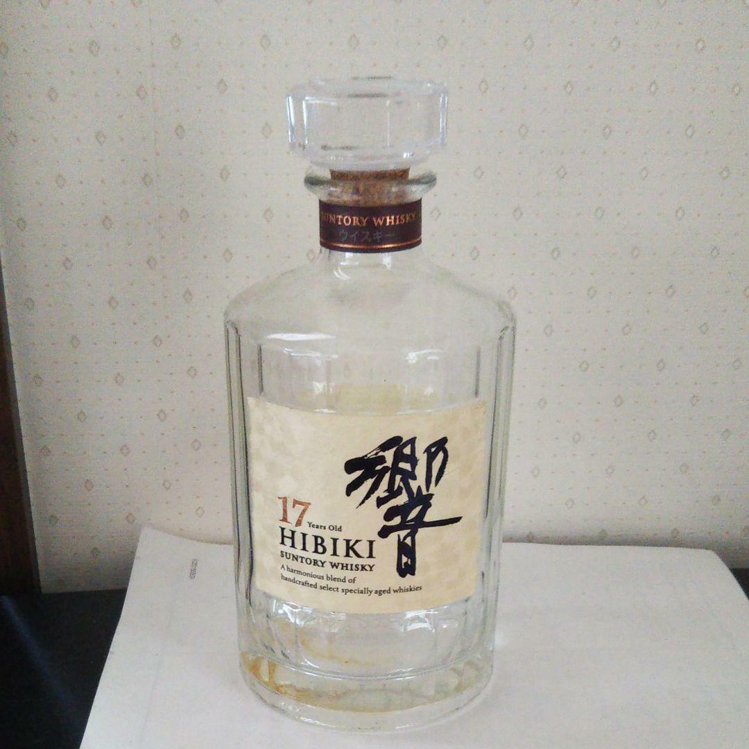 Hibiki 17年 ウイスキー 700ml 空瓶12本セット Hibiki 17年 ウイスキー 700ml 空瓶12本セット Hibiki 17年