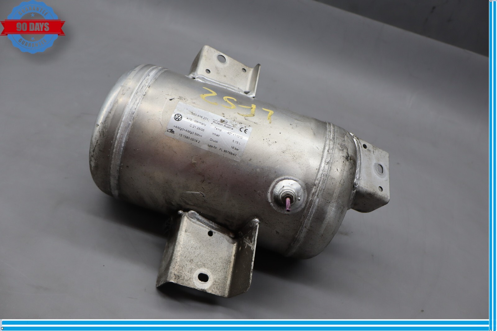 Bentley Continental R Final Series 2003-2018 Air suspension accumulator