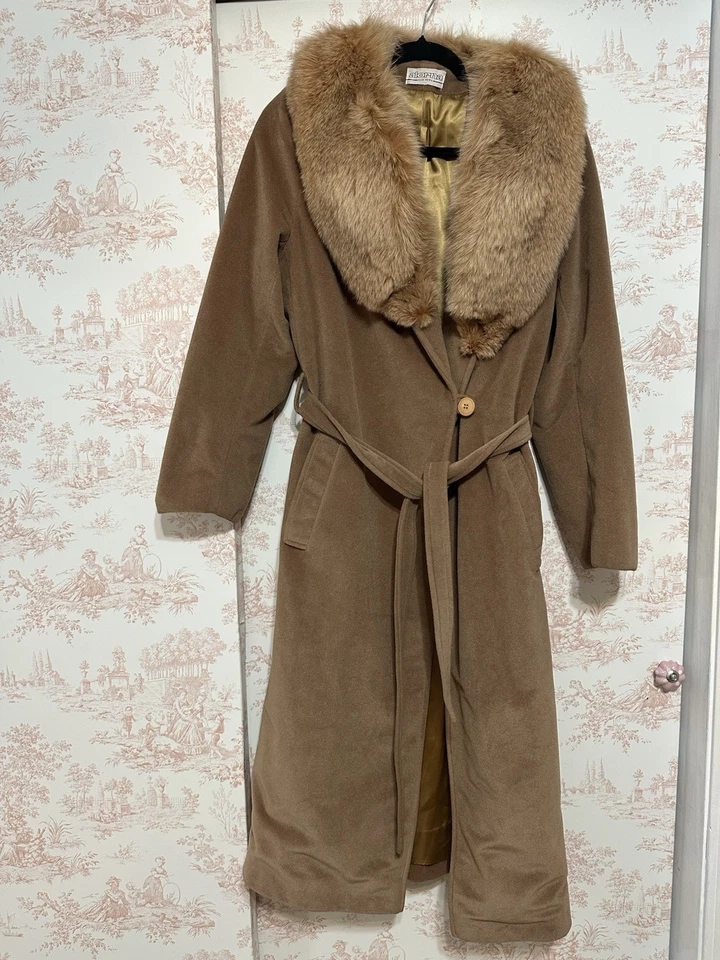 Alorna Fox 毛皮和羊绒大衣,带腰带,彩色骆驼 — 第 2/4 张图片