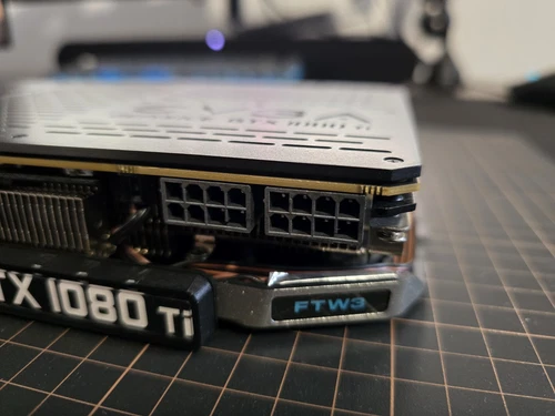 Tarjeta de gráficos EVGA GeForce GTX 1080ti 8 GB GDDR5X (08GP46183KR) - Imagen 8 de 16