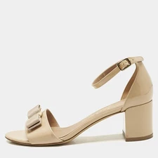 Salvatore Ferragamo Beige Patent Leather Gavina Ankle Strap Sandals Size 37