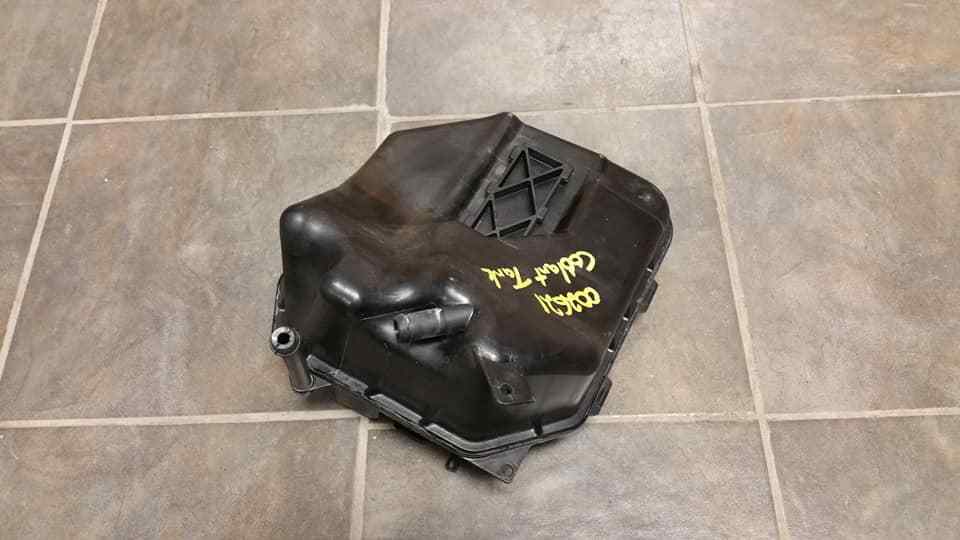 EXPANSION OVERFLOW TANK AUDI R8 420-121-403