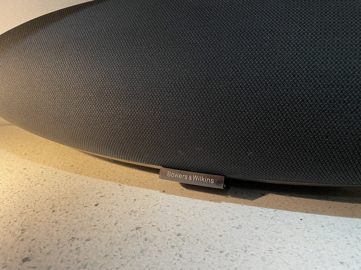 Bowers & Wilkins B&W Zeppelin Wireless AirPlay Bluetooth Bowers & Wilkins B&W Zeppelin Wireless AirPlay Bluetooth