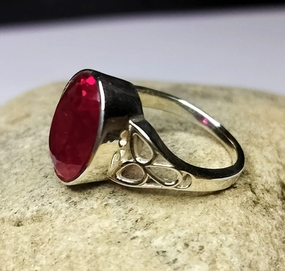925 Sterling Silver Ring with Large Oval Red Ruby Simulated Gemstone – Handmade - Image 2 of 4
