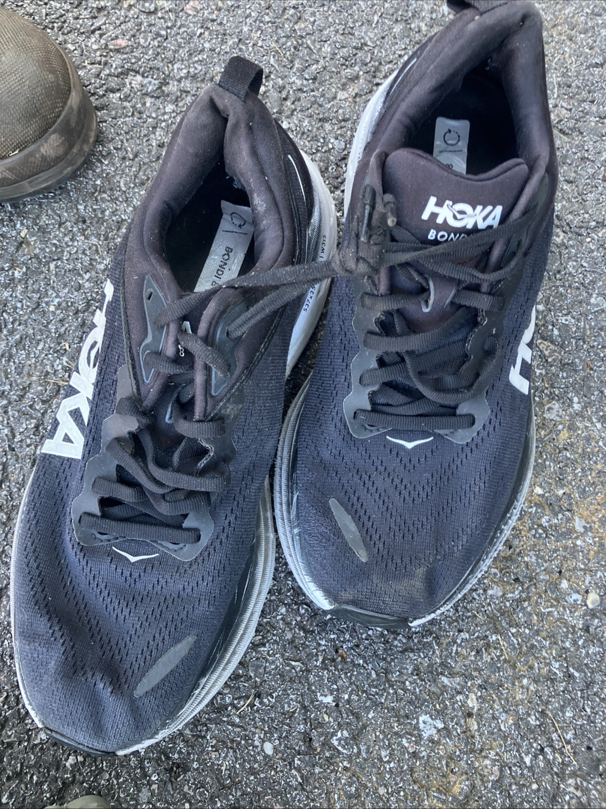 SAOLA Scarpe da passeggio corsa Hoka One One Bondi 8 uomo 9 5 nere usate