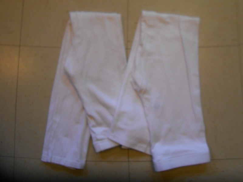 NWT LOT OF 2 GIRLS OLD NAVY WHITE LEGGINGS SIZE L(10-12)
