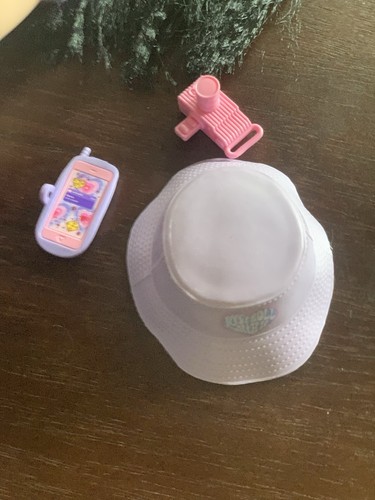Barbie Dream Besties Skate Party Renee Fashion Doll & Accessories Posable IOB - Picture 7 of 9
