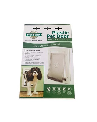 PetSafe Premium Plastic Pet Door White, Small NEW