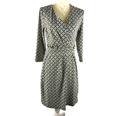 Talbot's Women's Dress Size Medium Black White Geometric Design V Neck...