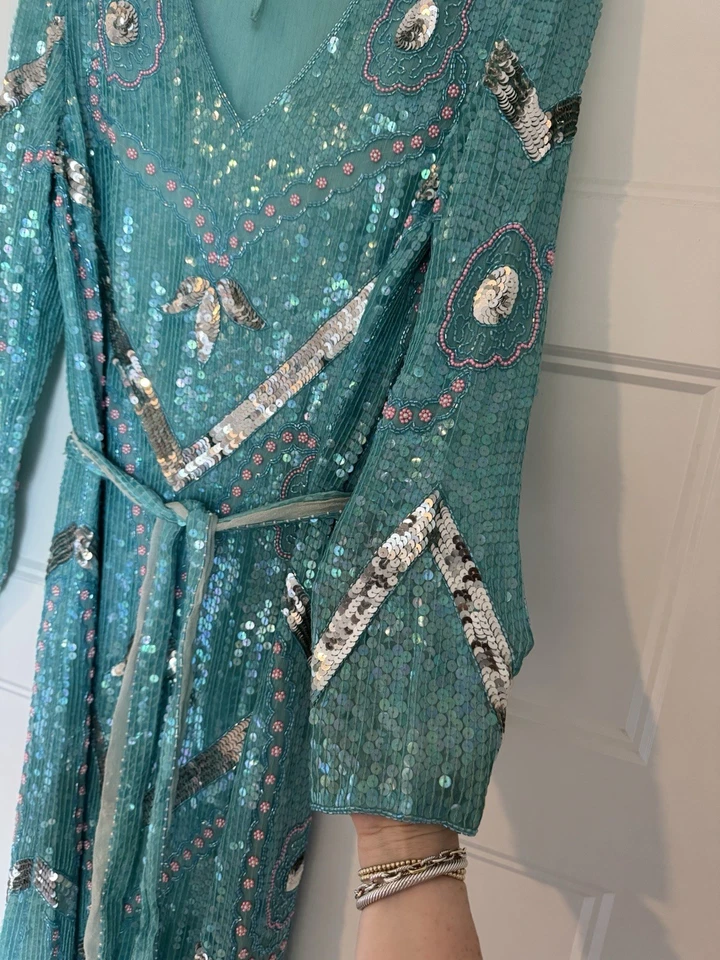 令人惊叹的复古绿松石亮片 Flapper 100% 真丝连衣裙。 中号波西米亚风 — 第 4/4 张图片