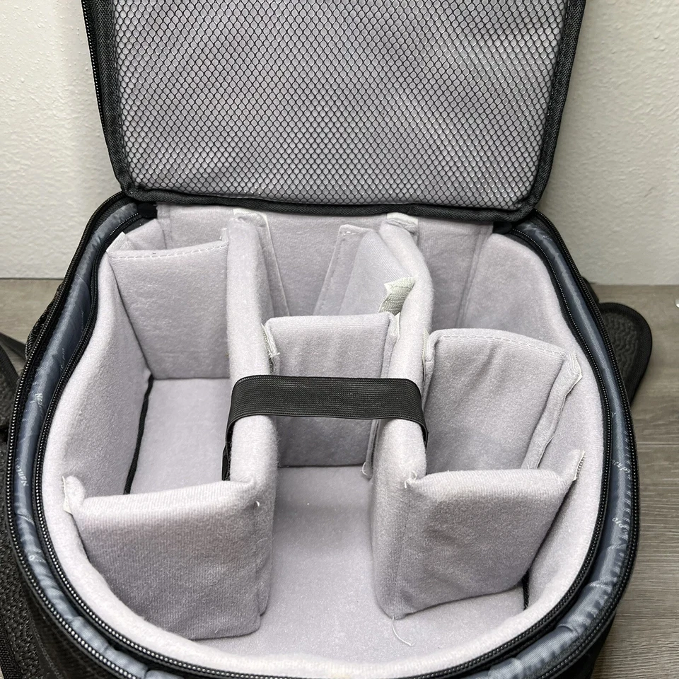 OEM Quantaray Pro Urbangear U60 Nylon Padded DSLR Camera Bag Backpack Clean - Image 4 of 4