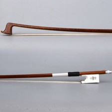 Master Carbon Fiber Pernambuco Skin Violin Bow 4/4 White Fleur-de-lys Frog Stiff