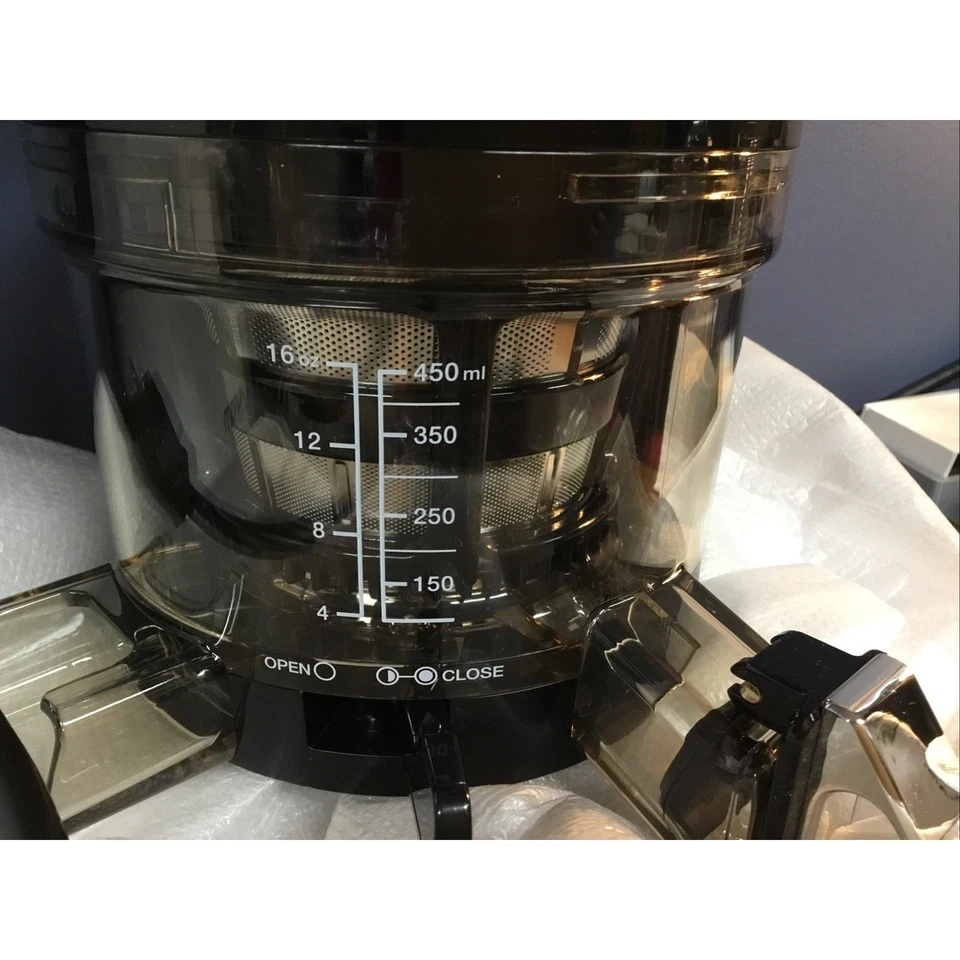 Exprimidor lento Hurom H-AA - Blanco | Extractor de prensa en frío premium - Nueva caja abierta Foto 4 de 4