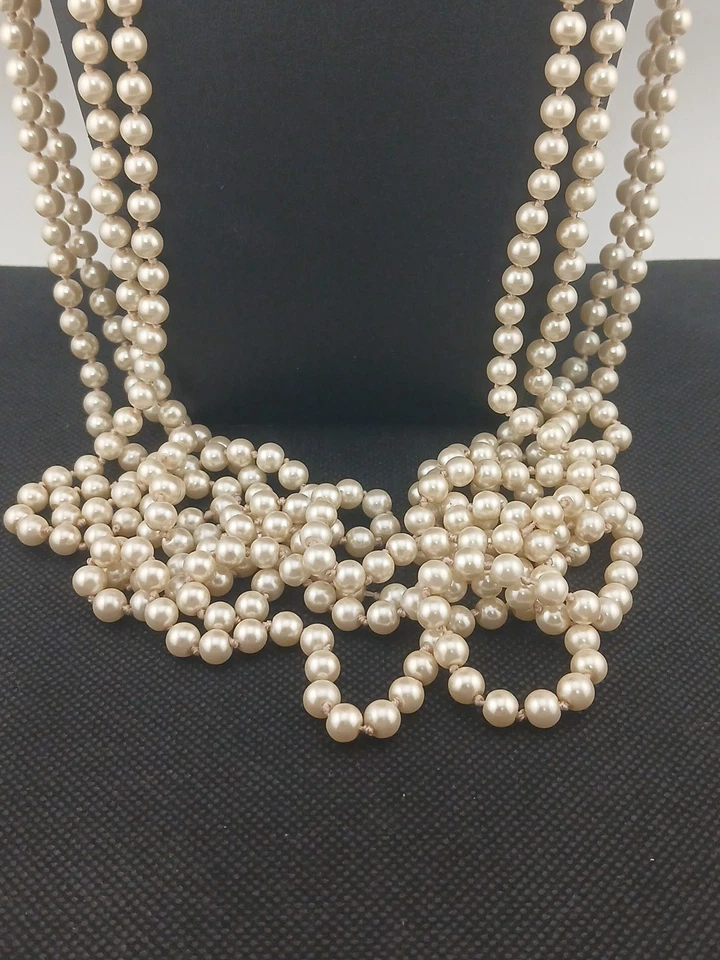 Collar J CREW Vintage dorado 36 en 4 hebras perlas de imitación de vidrio marfil anudado Foto 2 de 4