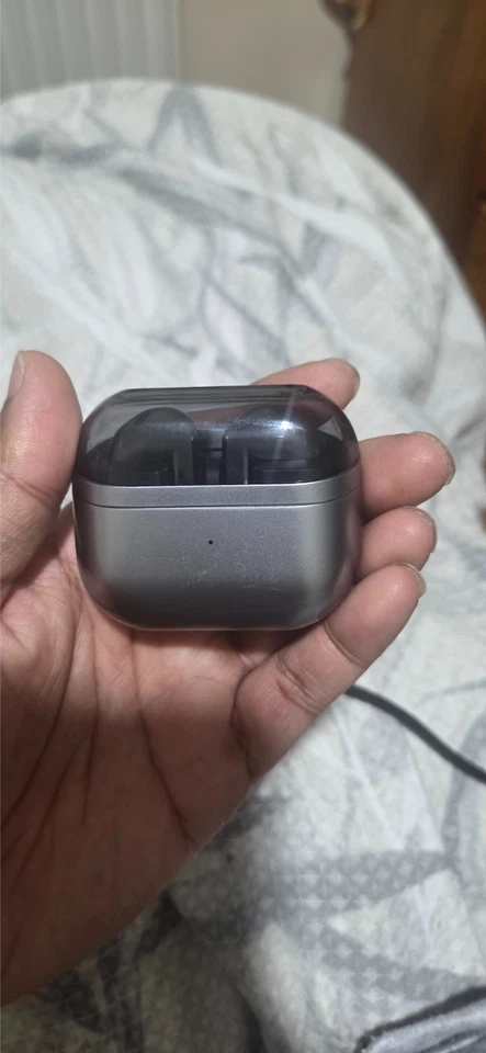 Samsung Galaxy Buds 3, photo 1 of 5