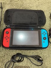 Nintendo Switch W/games & Stand