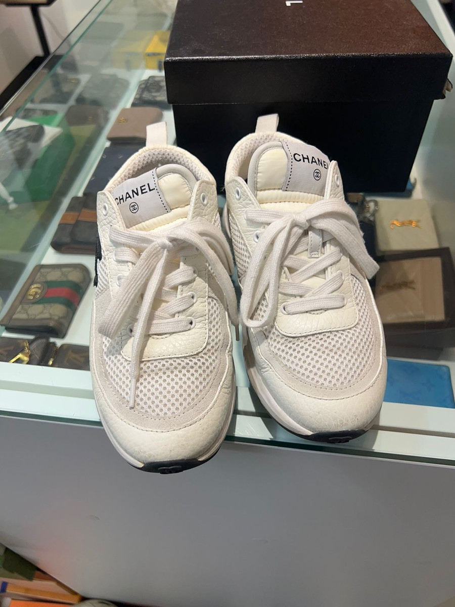 CHANEL CC Logo Tennis Sneakers Suede White 36 120719284 | eBay CHANEL CC Logo Tennis Sneakers Suede White 36 120719284 | eBay