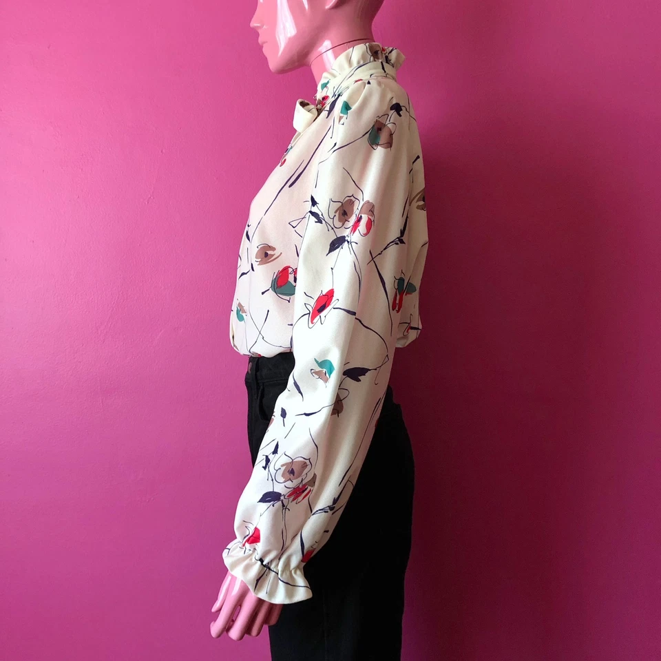 Blusa Top Vintage Años 70 M/L PussyBow Crema Floral Mangas Largas Abullonadas Cuello Volantes Foto 4 de 4