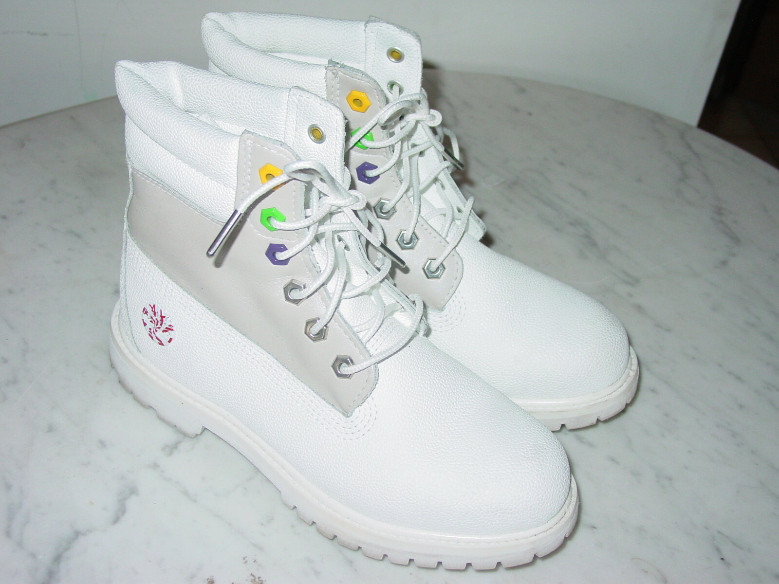 Womens Timberland A1U67 6 Waterville Waterproof Boots, Size 7, Used