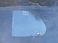 Porte arrière et accessoires Renault 4CV