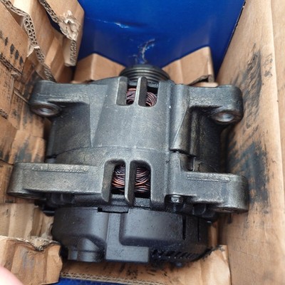 Generator Bosch 0986046240 für Citroën Fiat Lancia Peugeot