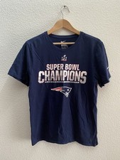 New England Patriots Super Bowl LI Champs Nike Athletic Cut T-Shirt Men's Medium