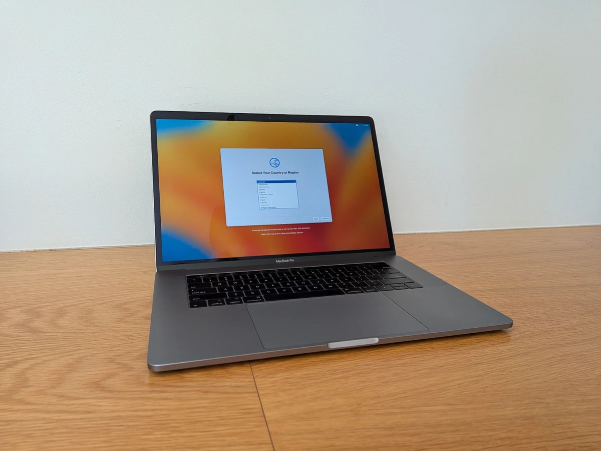 Apple MacBook Pro Intel Core i7 7th Gen. 16GB Laptops for sale - eBay