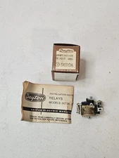 NEW Dayton 5X810A Electrical Power Relay Switch 120 VAC 50/60Hz NIB NOS