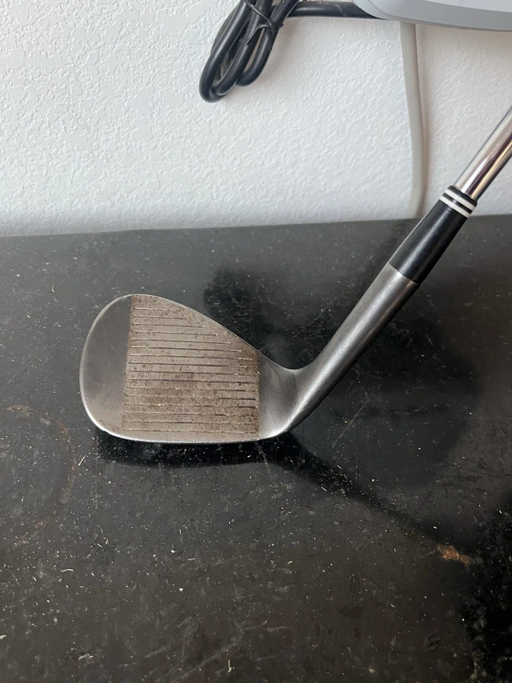 Cleveland Tour Action Reg 588 Wedge - Image 3 of 4
