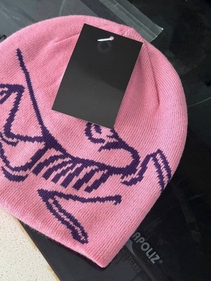 Arc'teryx Bird Word Toque Beanie Hat Pink Bliss - Arctic Silk