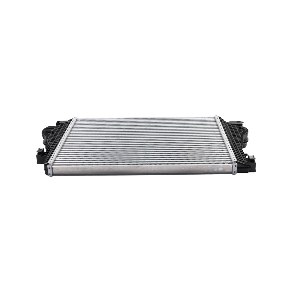 Intercooler For 2013-2019 Cadillac ATS CTS 2016-2022 Chevrolet Camaro L4 2.0L Foto 4 de 4