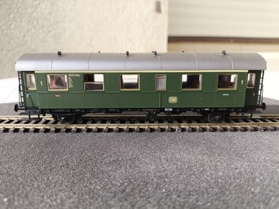 Modelleisenbahn HO. Donnerkastenwagen der DB. A 28273. ROCO.