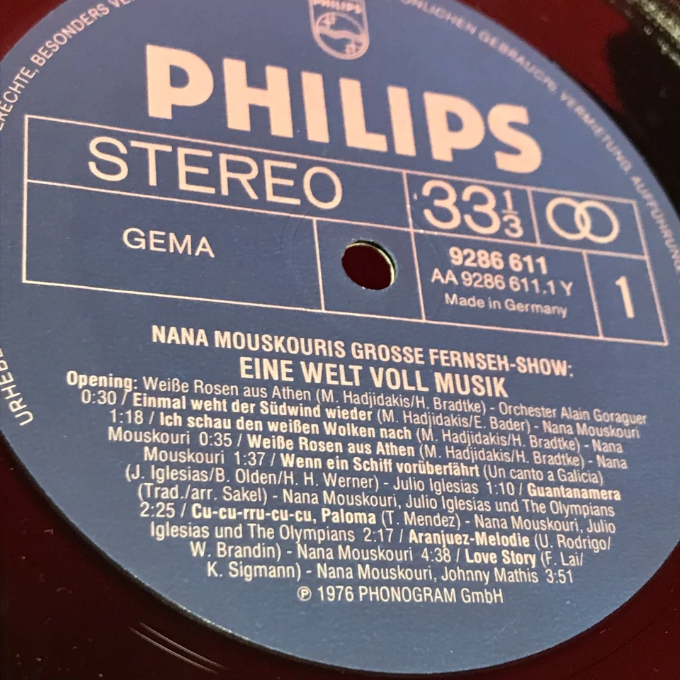 NANA MOUSKOURI  Eine Welt Voll Musik 1976 vinyl LP Julio Iglesias Johnny Mathis - Image 3 of 4