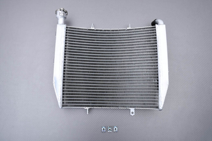 Radiateur eau Racing pour Triumph Daytona 675 H67 de 2013 à 2017 en aluminium argenté