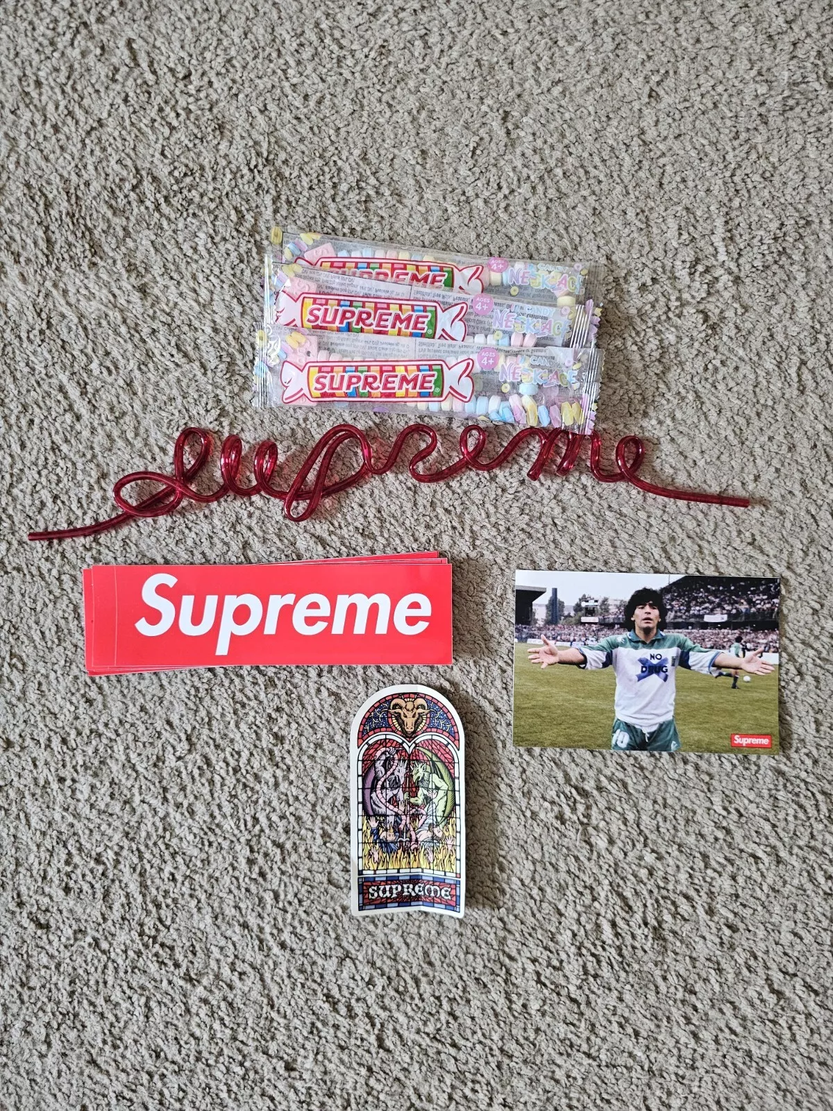 Lot d'accessoires Supreme