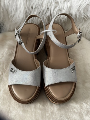 Karl Lagerfeld Paris Caylia Platform Iridescent Leather Sandals Size 8