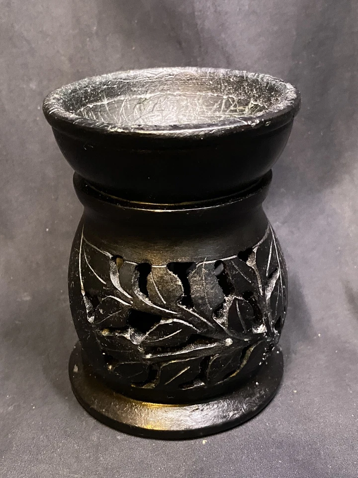 VINTAGE BLACK SOAPSTONE WAX WARMER 4” HAND CARVED - Image 4 of 4