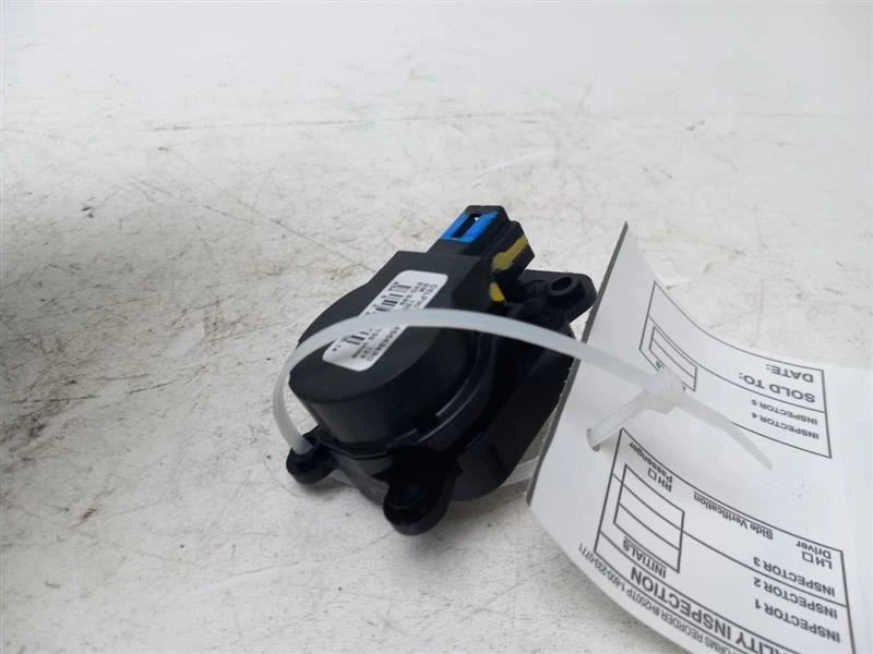 Chevrolet Malibu 2011-2017 calentador ventilación solapa control actuador Foto 4 de 4