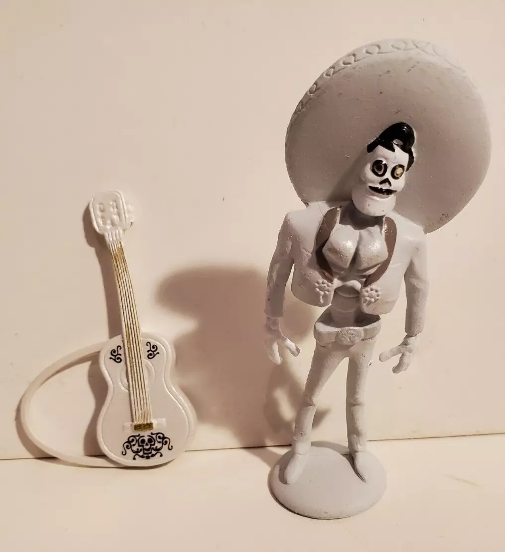 Ernesto de la cruz online guitar for sale